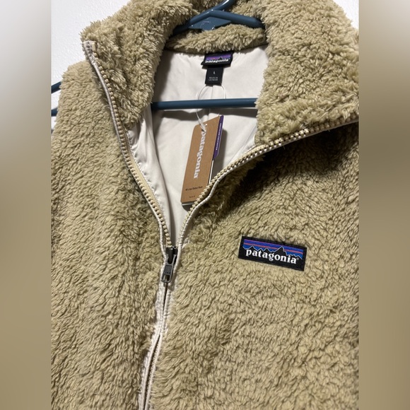 Patagonia Women's Los Gatos Vest - NWT - Picture 2 of 10